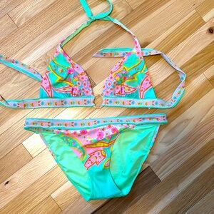 Victoria’s Secret bikini